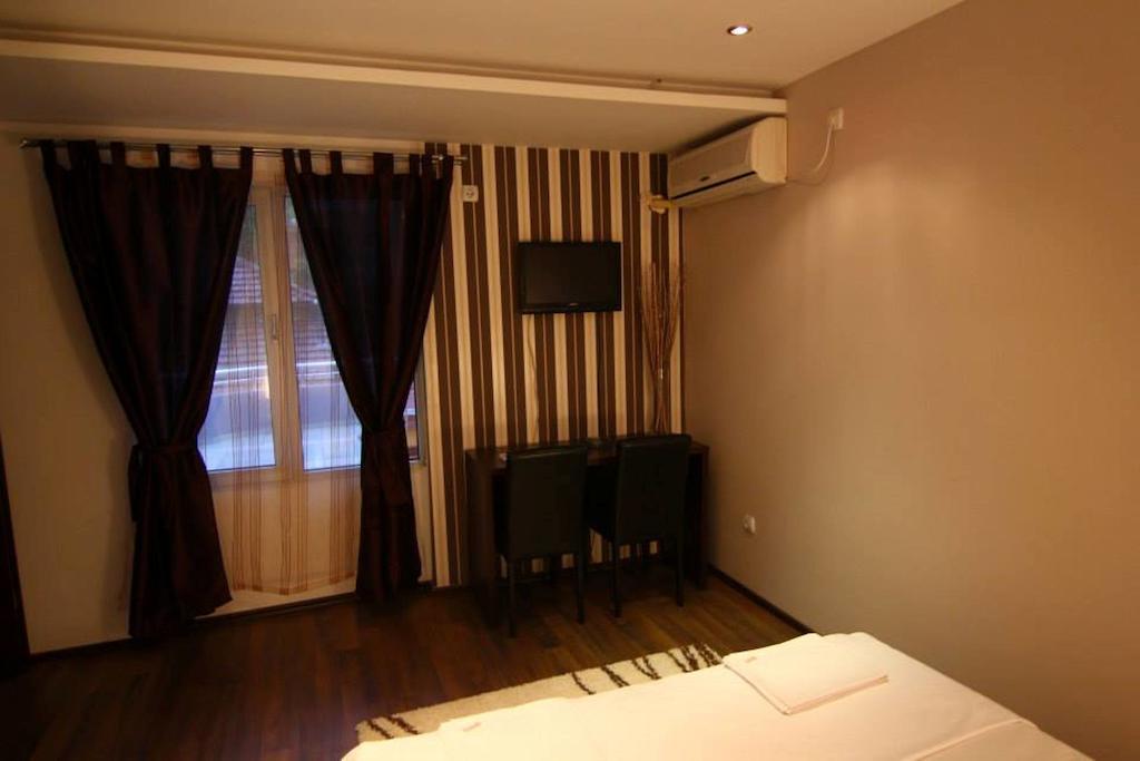 Ni Lira Inn חדר תמונה