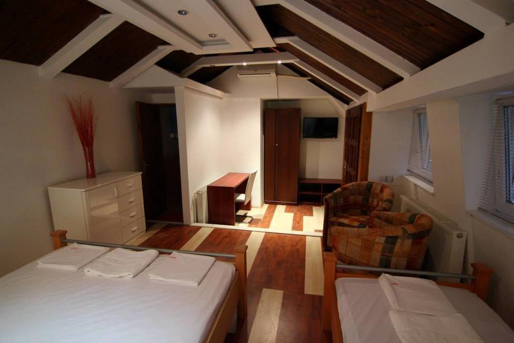 Ni Lira Inn חדר תמונה