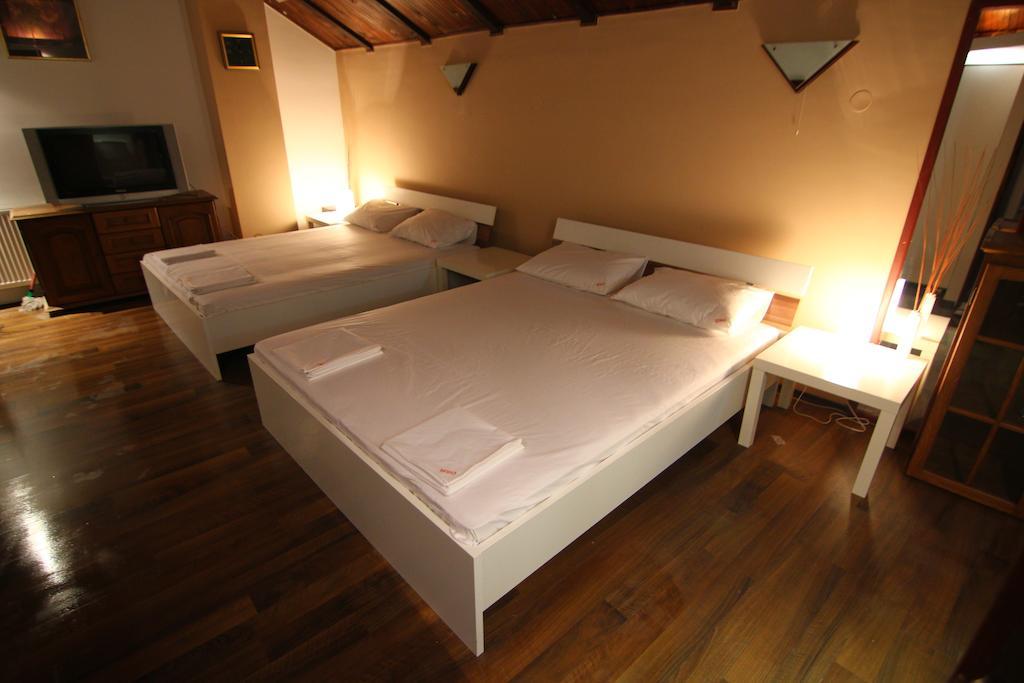 Ni Lira Inn חדר תמונה