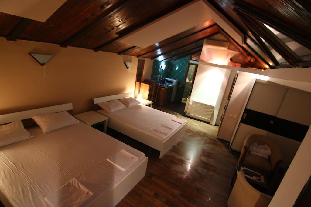 Ni Lira Inn חדר תמונה