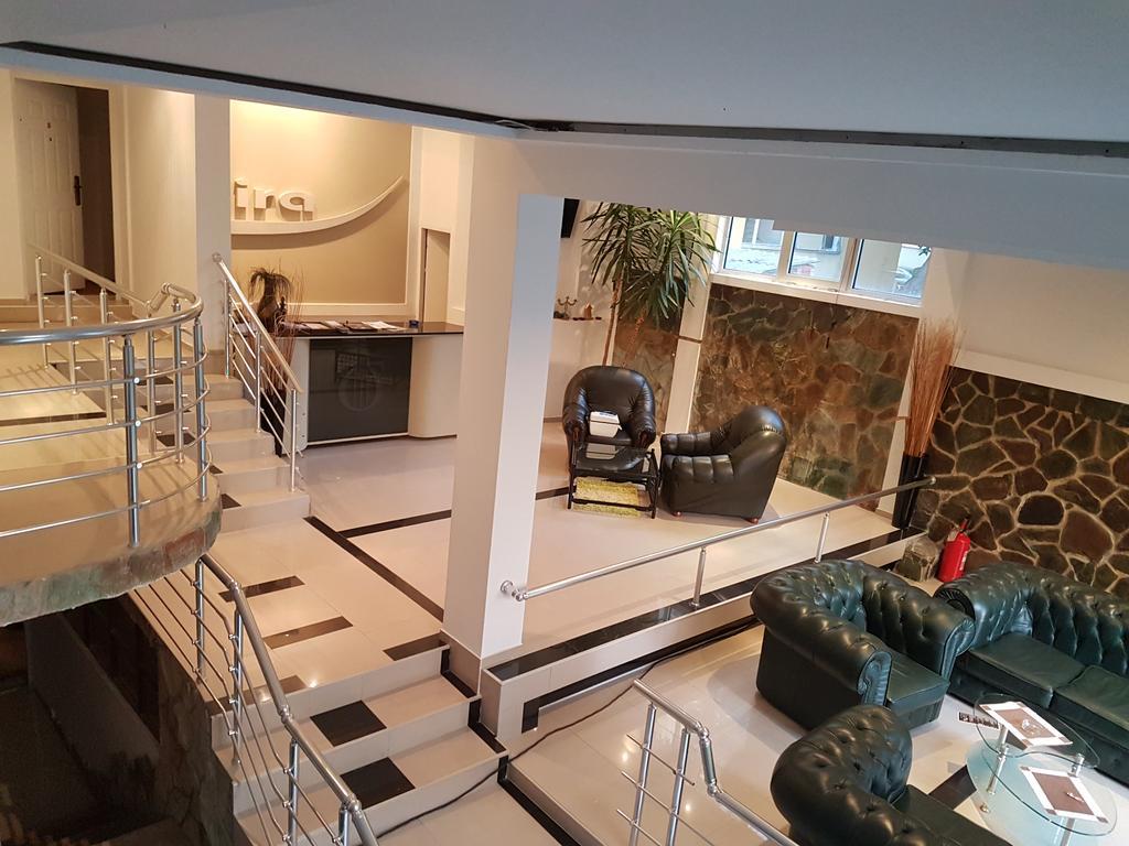 Ni Lira Inn מראה חיצוני תמונה