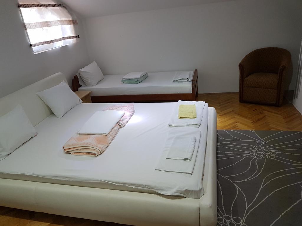 Ni Lira Inn מראה חיצוני תמונה