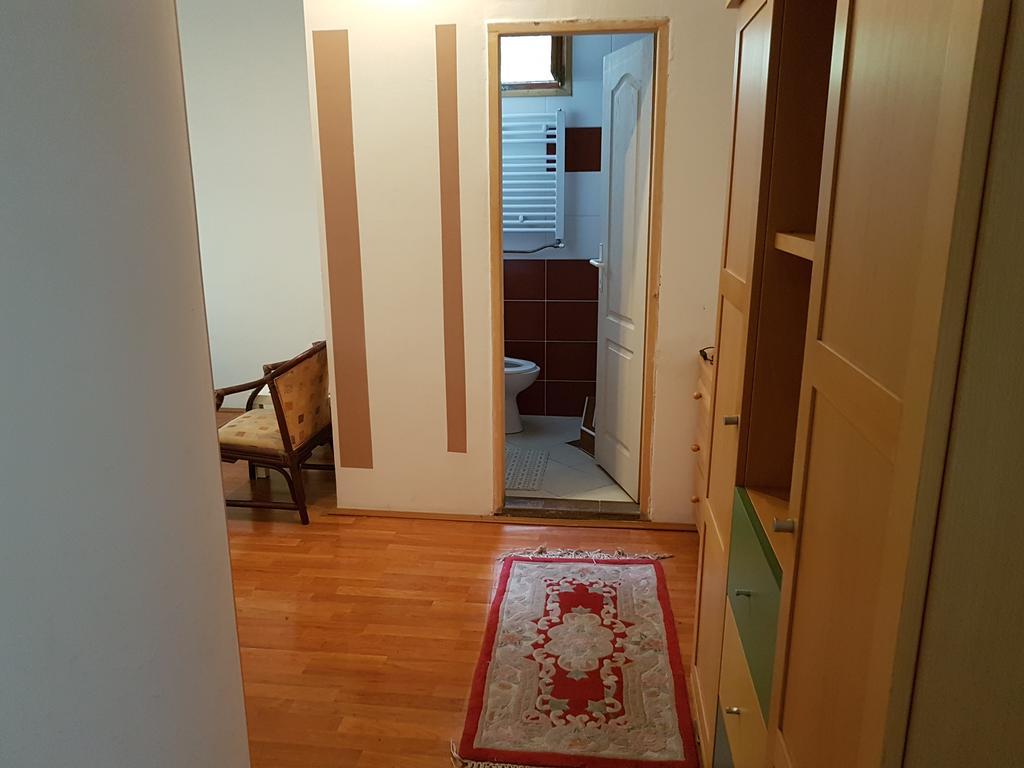 Ni Lira Inn מראה חיצוני תמונה