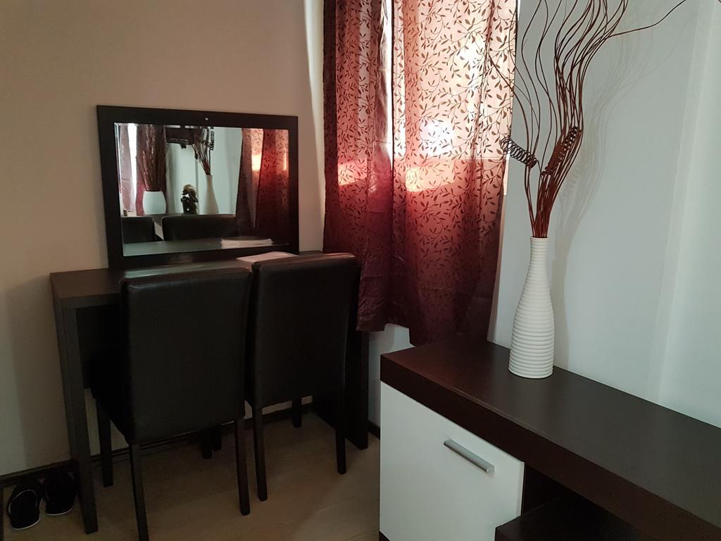 Ni Lira Inn מראה חיצוני תמונה