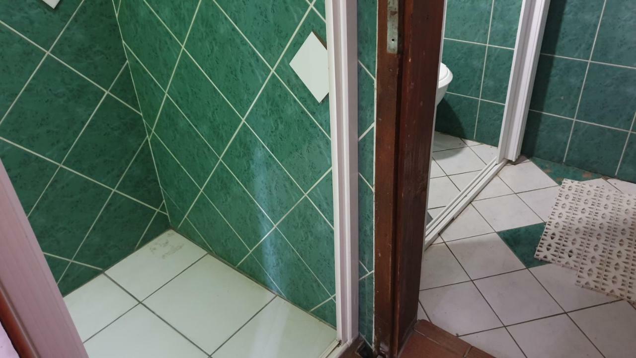 Ni Lira Inn מראה חיצוני תמונה